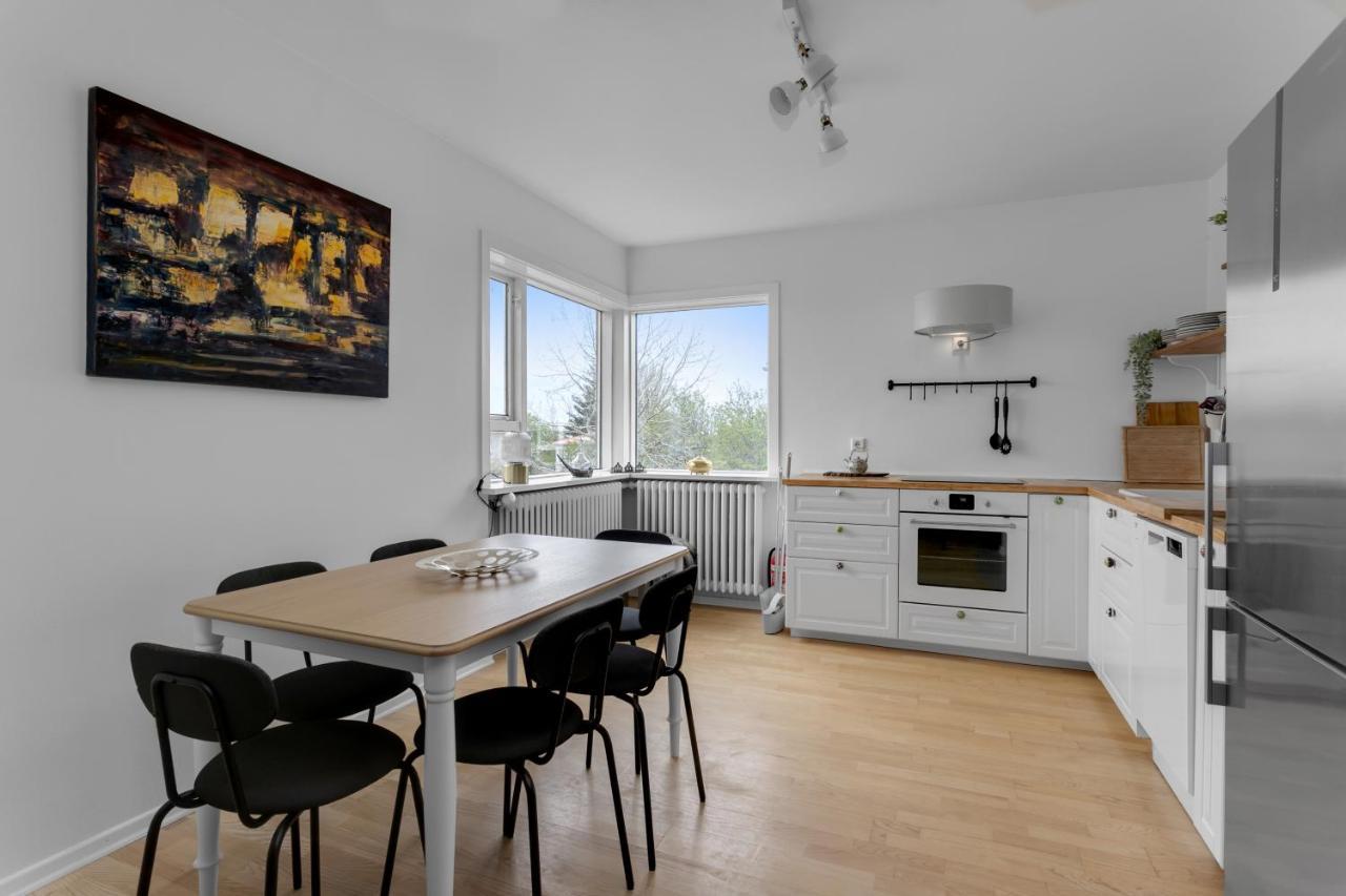Cozy 2Br Apartment Reykjavík Kültér fotó